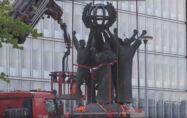 У Фінляндії демонтували пам'ятник, отриманий у подарунок від СРСР