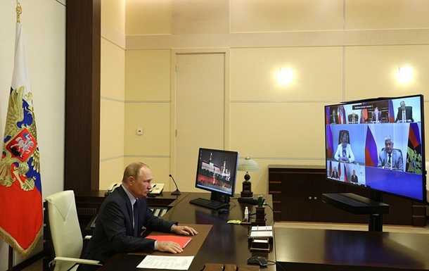 Путін проведе термінову нараду з членами Ради безпеки РФ