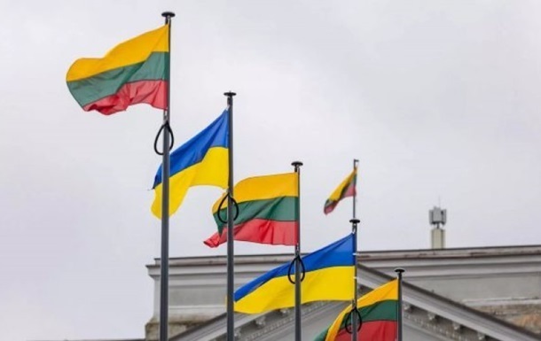 Литва выделила еще 13 млн евро для Украины