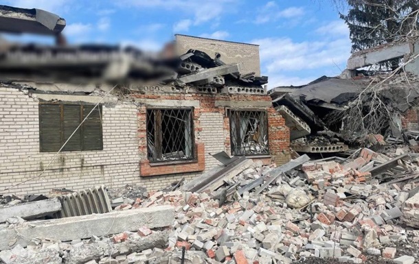 В Волновахе разрушено здание оккупационной комендатуры - соцсети