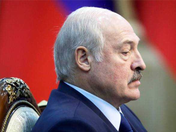 Лукашенко запропонував розмістити російські військові літаки в Білорусі