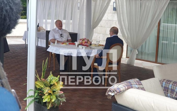 Путин и Лукашенко проводят встречу в Сочи