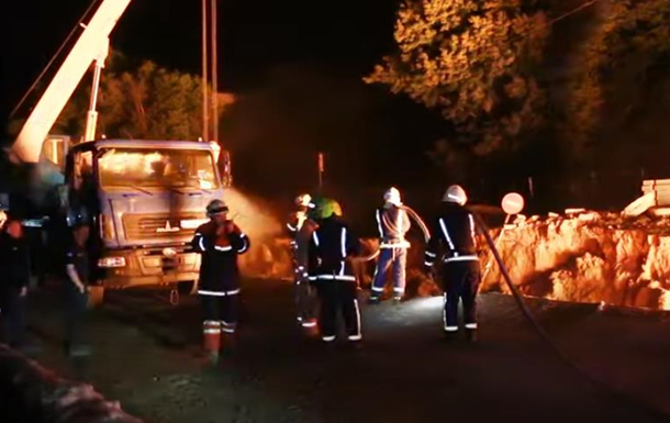 В Харькове удар молнии вызвал пожар на газопроводе