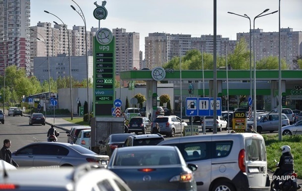 В Украине резко выросли цены на АЗС