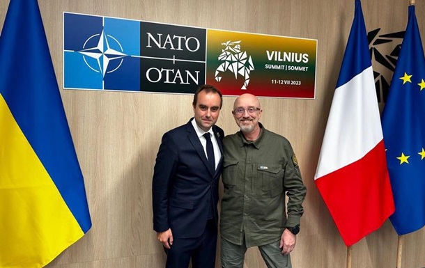 Франция предоставит Украине оружие на 170 млн евро