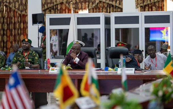 Делегация ECOWAS встретилась с отстраненным президентом Нигера - СМИ