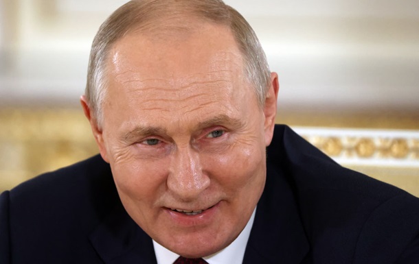 СМИ выяснили, кто будет "конкурировать" с Путиным на выборах