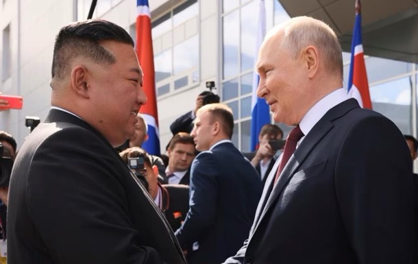 Ким Чен Ын выпил за Путина и пожелал "побед"