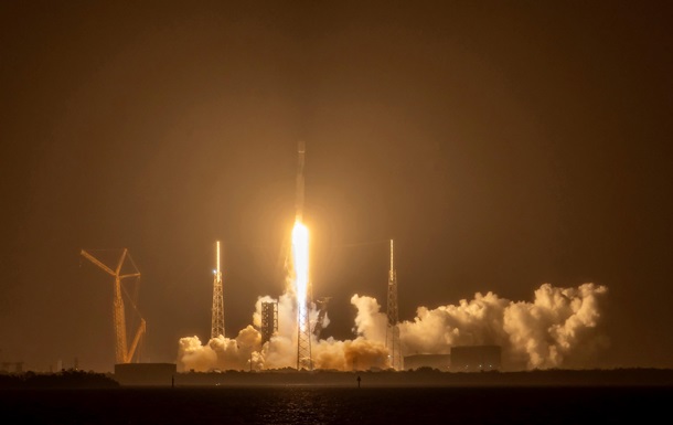 SpaceX запустила очередную группу спутников Starlink