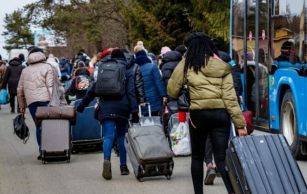 Оккупанты завезли в Мариуполь уже более 30 тысяч мигрантов - ЦНС