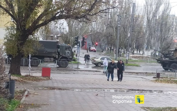 В Мариуполе заметили колонну, среди которой авто военной полиции РФ