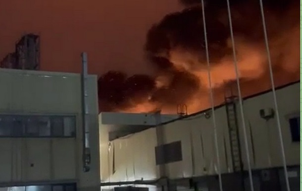 Появились подробности ночных взрывов в Мариуполе
