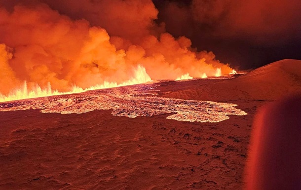 В Исландии извергается вулкан, эвакуирован целый город