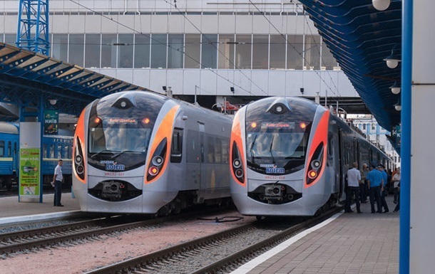 УЗ запустит дополнительный региональный поезд из Львова