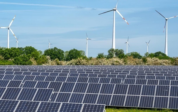 Мощности "зеленой" энергетики в мире выросли на 50% - глава МЭА