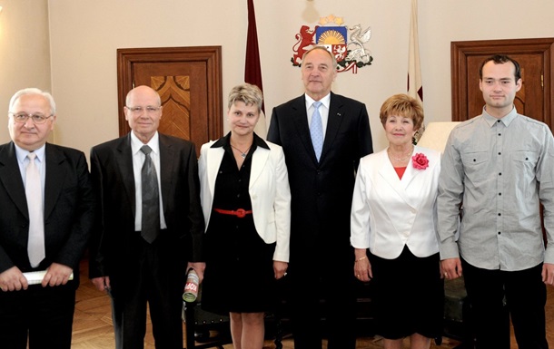 Из Латвии выдворили 82-летнего председателя Латвийско-российской ассоциации