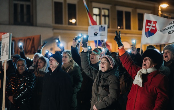 В Германии и Словакии прошли новые протесты
