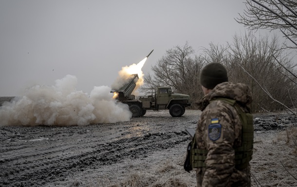 СМИ узнали, сколько боеприпасов поставит ЕС Украине до 1 марта