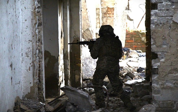 Захватчики осуществляют обстрелы Украины химически опасными веществами