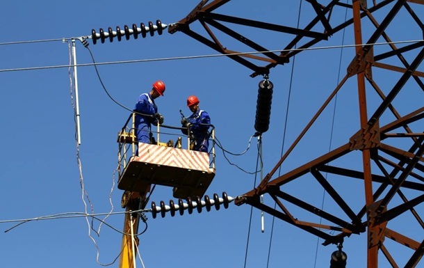 В Кривом Роге и районе полностью возобновили электроснабжение