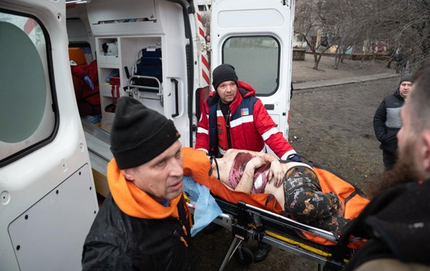Ракетный удар России: в Киеве 40 раненых