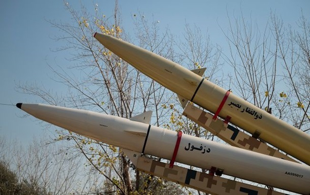 Иран отрицает передачу баллистических ракет России