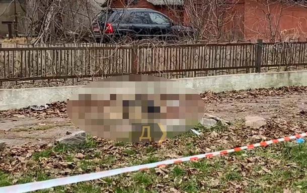 В Одесской области нашли тело мужчины в военной форме