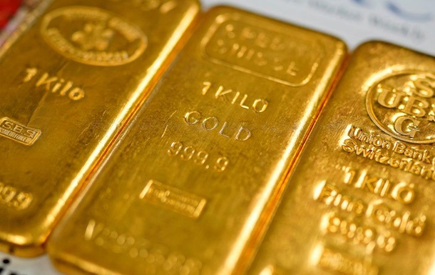 Цены на золото выросли до рекордного максимума