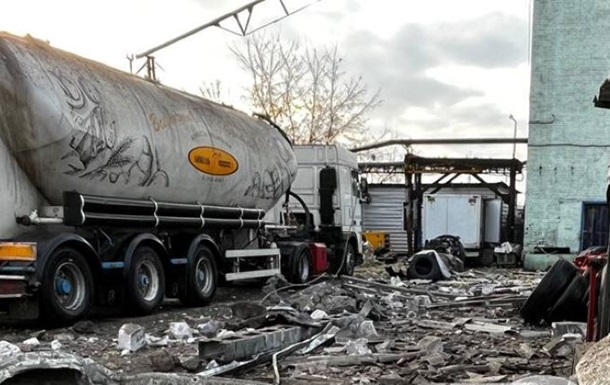В Киеве из-за атаки РФ пострадали три предприятия пищепрома