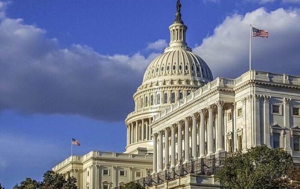 Сенат США одобрил бюджет во избежание шатдауна