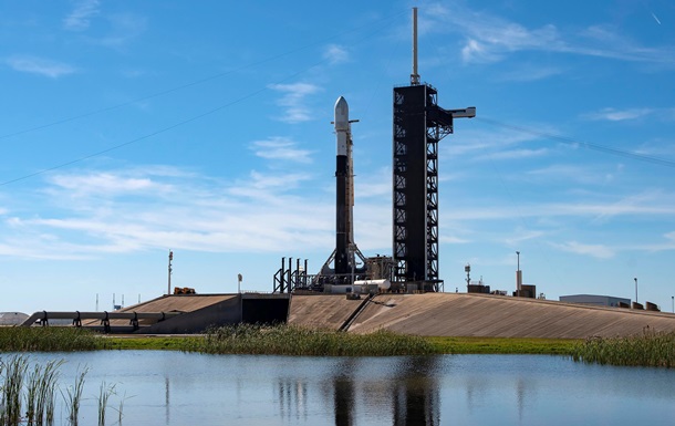 SpaceX запустила европейский спутник связи
