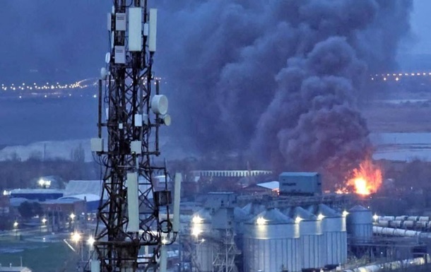 В Ростове произошел пожар на зерновом терминале
