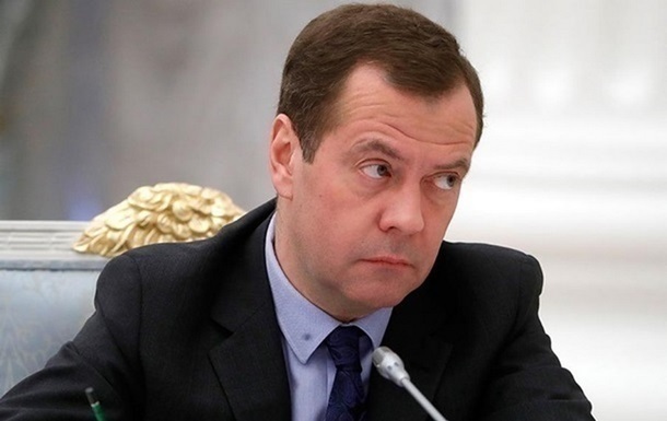 Медведев предложил выдавать премии за "убитых солдат НАТО" в Украине