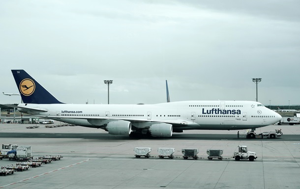 Lufthansa приостановила авиасообщение с Тегераном