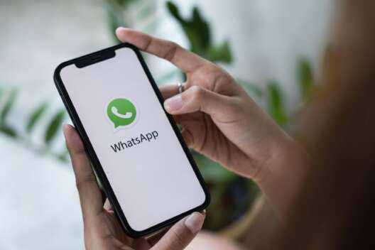 "WhatsApp вже 13 років є інструментом стеження" - Дуров