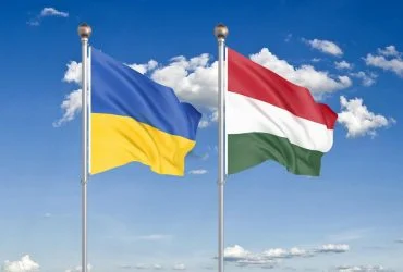 "Вимагаємо якнайшвидшого виправлення неправдивої інформації" : МЗС відреагували на угорський підручник з антиукраїнською пропагандою