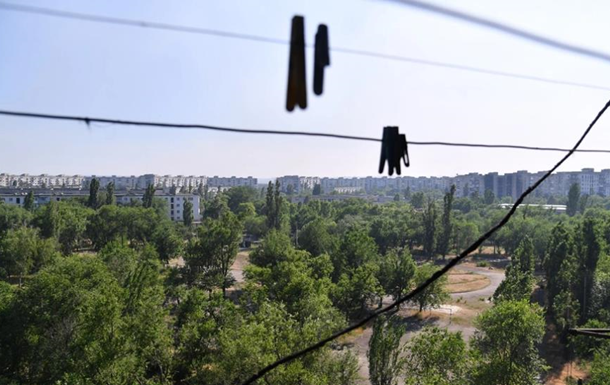 Оккупанты на Луганщине передают жилье мигрантам и силовикам