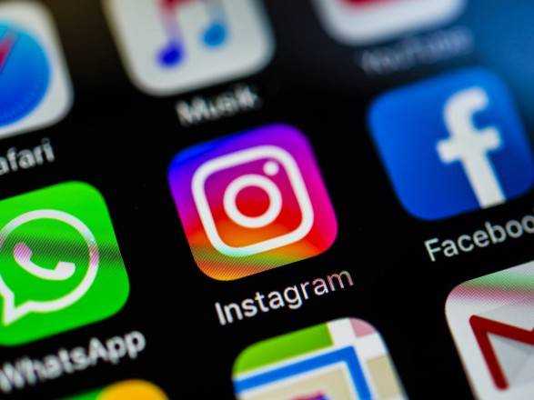 У роботі Facebook, Whatsapp і Instagram стався масштабний збій. Україну теж зачепило