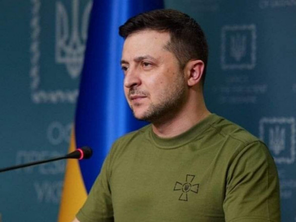 "Это выглядело очень искусственно": Зеленский об обвинениях рф Украины в атаке дронов на кремль
