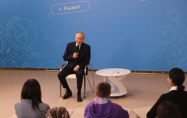 Путин рассказал детям о "бандитах" на Курщине