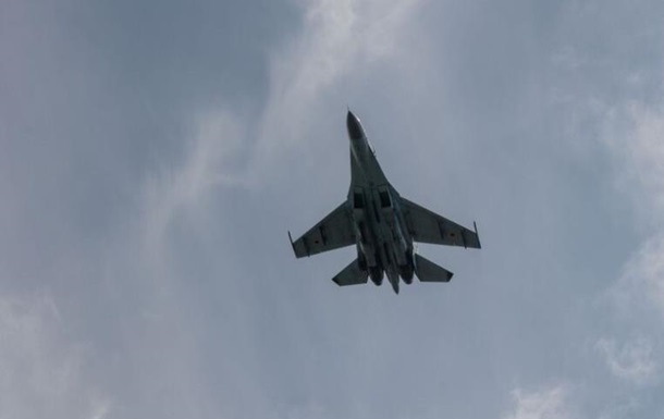 Украинский F-16 сбил российский Су-34