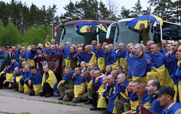 Украина вернула из плена 205 воинов