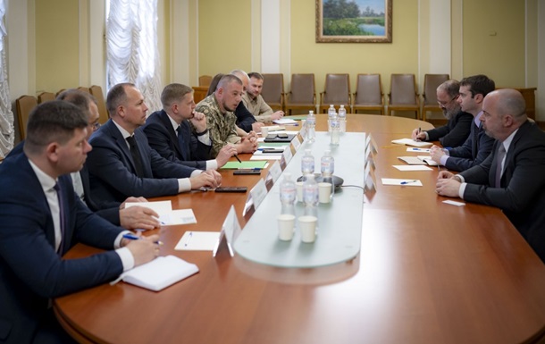 В ОП провели встречу с делегацией Сената США