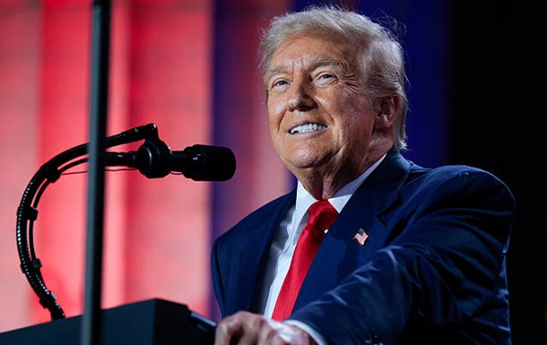Трамп предложил дату для трехсторонней встречи