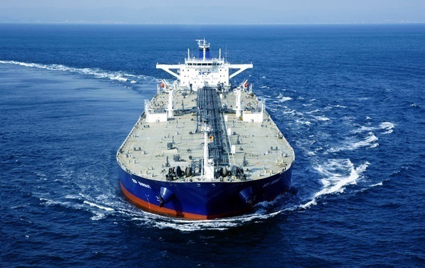 Начал действовать новый потолок цен на российскую нефть