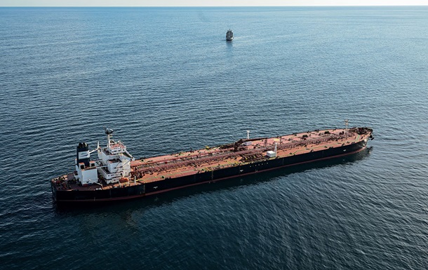 Компания из Новой Зеландии тайно страховала "теневой флот" РФ