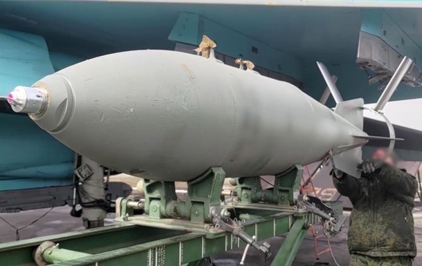 Россия сбросила рекордное число УАБов на Украину