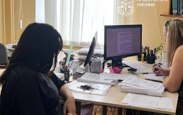 В Киеве будут судить женщину, которая оставила младенца в квартире
