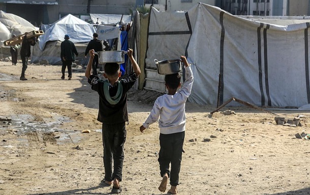 Израиль нарушает международное право, ограничивая помощь Газе