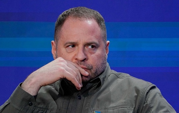 Ермак заявил, что пойдет на фронт